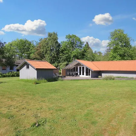 6 Person In Vaeggerlose-by Traum